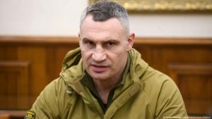 Volodimir Zelenski l-a criticat pe primarul Kievului, Vitali Klitschko, într-un semn rar de nemulțumire