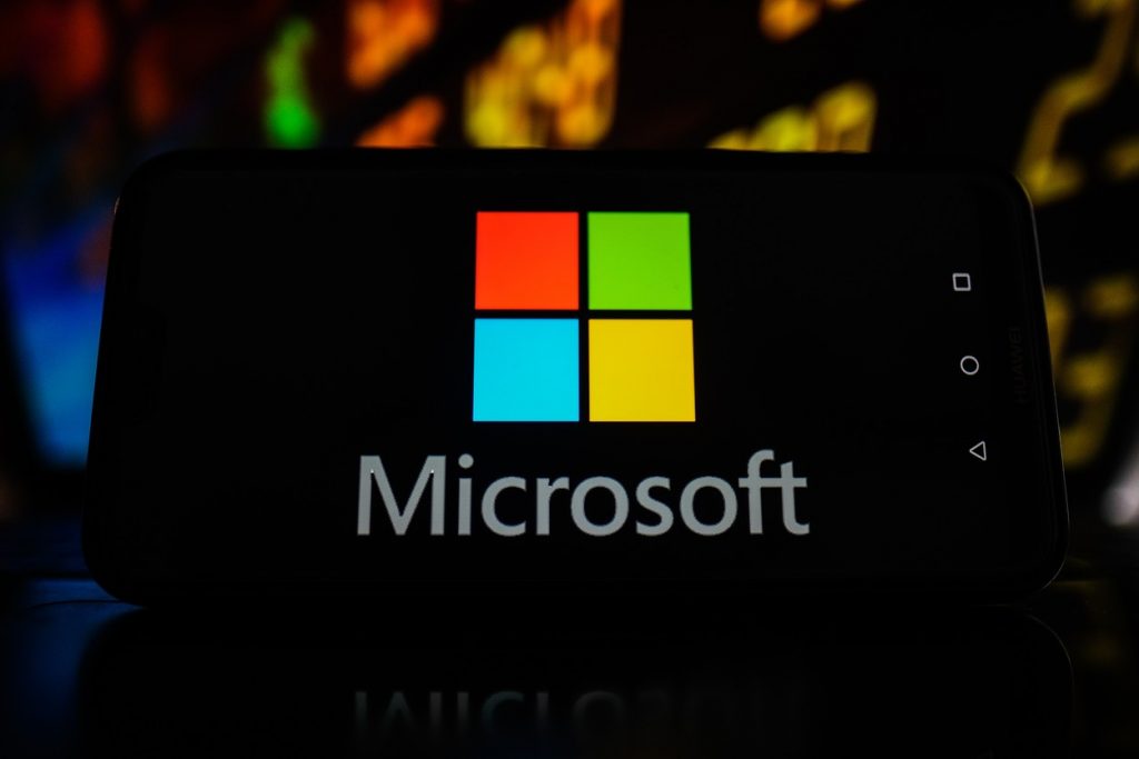 După 47 de ani, Microsoft publică primul raport privind hărțuirea sexuală și de gen