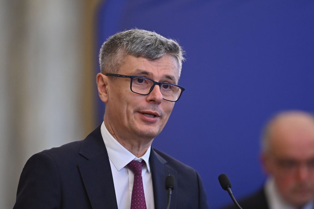 Virgil Popescu: „Mi-aş dori să trăim într-o ţară în care să nu primesc constant ameninţări cu moartea”