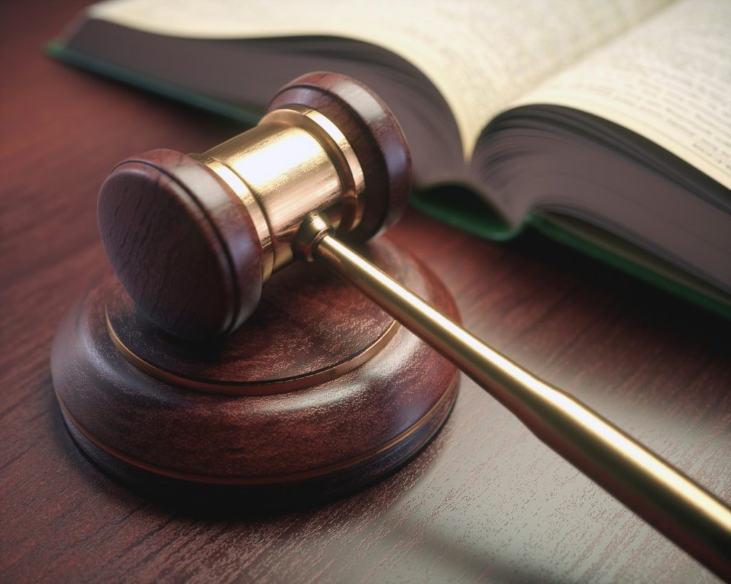 Marea Britanie va instrui judecători ucraineni pentru a desfășura procese pentru crime de război împotriva soldaților ruși
