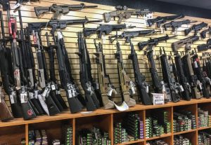 Canada va vinde mai multe arme Qatarului, chiar și în timp ce se intensifică controlul asupra situației drepturilor omului