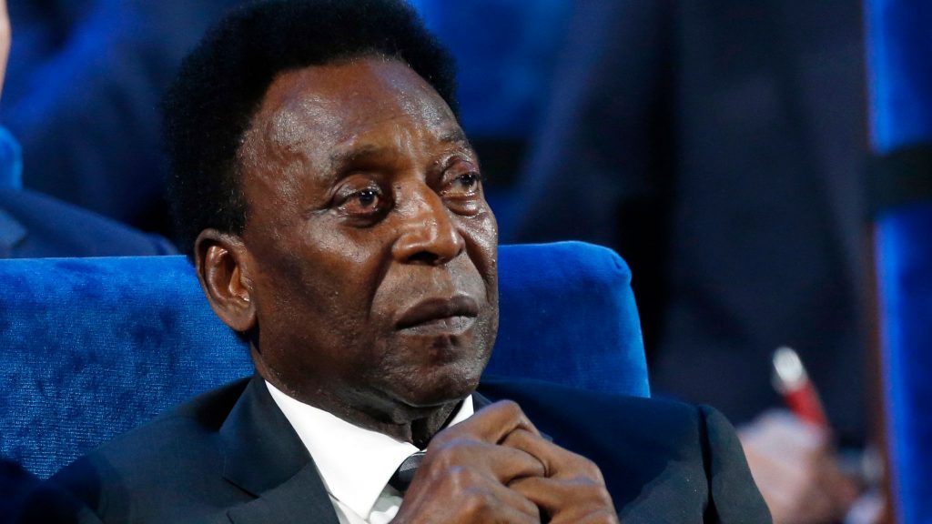 Pele îşi va petrece Crăciunul în spital din cauza agravării cancerului