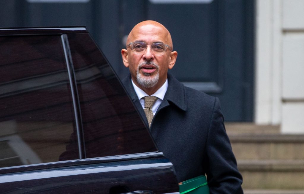 Regatul Unit: Rishi Sunak îl demite pe Nadhim Zahawi din funcția de președinte al conservatorilor