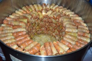 Vânătoare de rețete în satele din Iași. Moldovenii vor să promoveze gastronomia tradițională cu o carte 3D