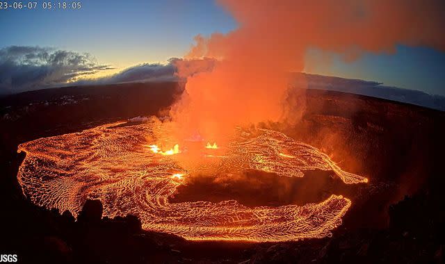 Unul dintre cei mai activi vulcani din lume, aflat în Hawaii, a erupt după o pauză de trei luni