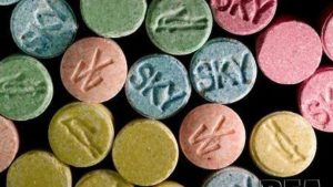 Australia legalizează psihedelicele. MDMA va fi folosit în tratarea afecțiunilor psihice