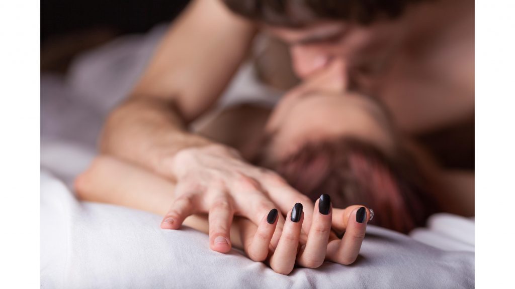 Sexul după război: veteranii de război ucraineni învață să iubească din nou. Cum îi ajută inițiativa caritabilă ReSex