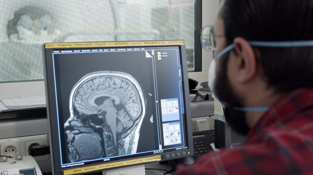 11 factori de risc pentru demență. Ce obiceiuri trebuie să schimbi pentru a reduce pericolul