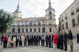 Summitul de la Toledo: UE se gândește să ofere 2 miliarde de euro Ucrainei pentru muniție și armament. Se discută alocarea de forțe pentru menținerea ordinii în Sahel