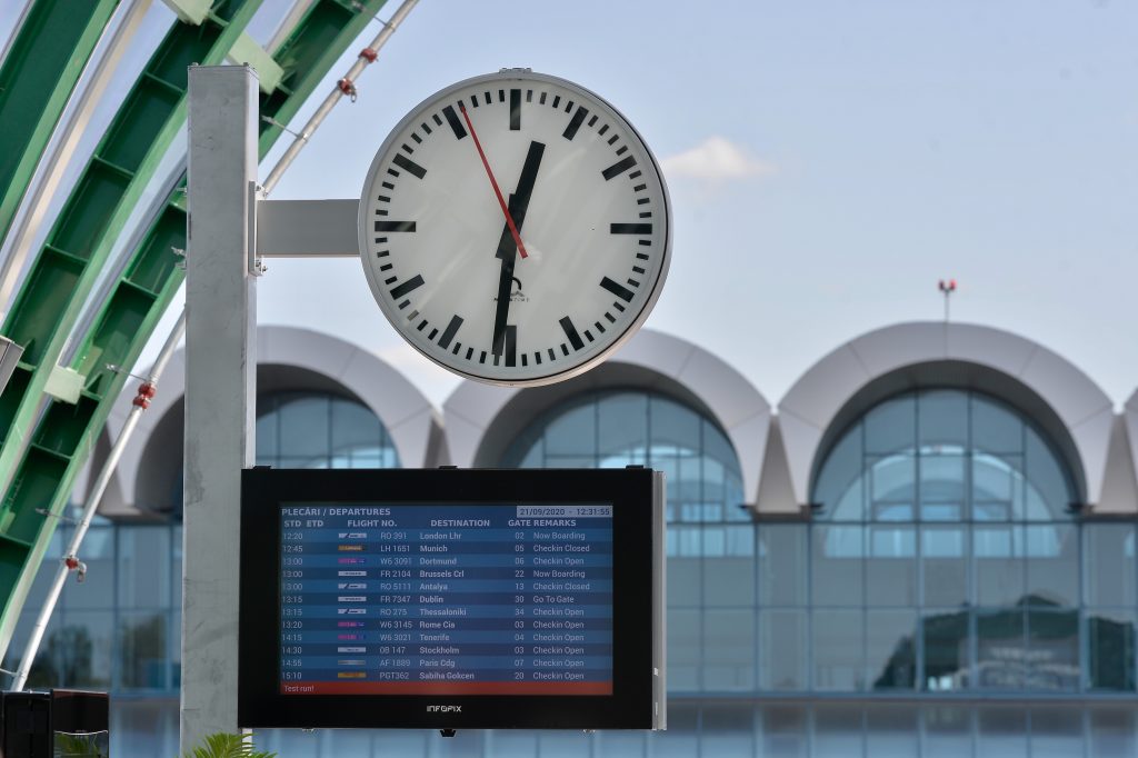 Inflație de o cifră în luna iulie, Marcel Ciolacu este mândru / Biletele de avion s-au scumpit cu 44% în ultimul an