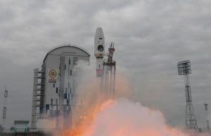 După aproape 50 de ani, Rusia ajunge din nou pe Lună. Sonda va avea misiunea de a preleva mostre şi de a analiza solul lunar