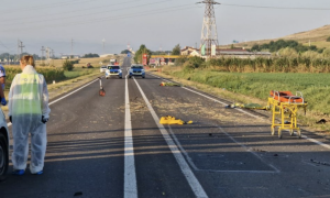 Un nou accident în Alba. 3 tineri au murit, după ce un tânăr beat a intrat cu mașina într-un grup de persoane