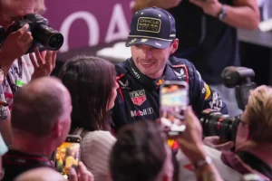 Max Verstappen a câștigat al treilea titlu mondial în F1 în cursa de sprint din Qatar