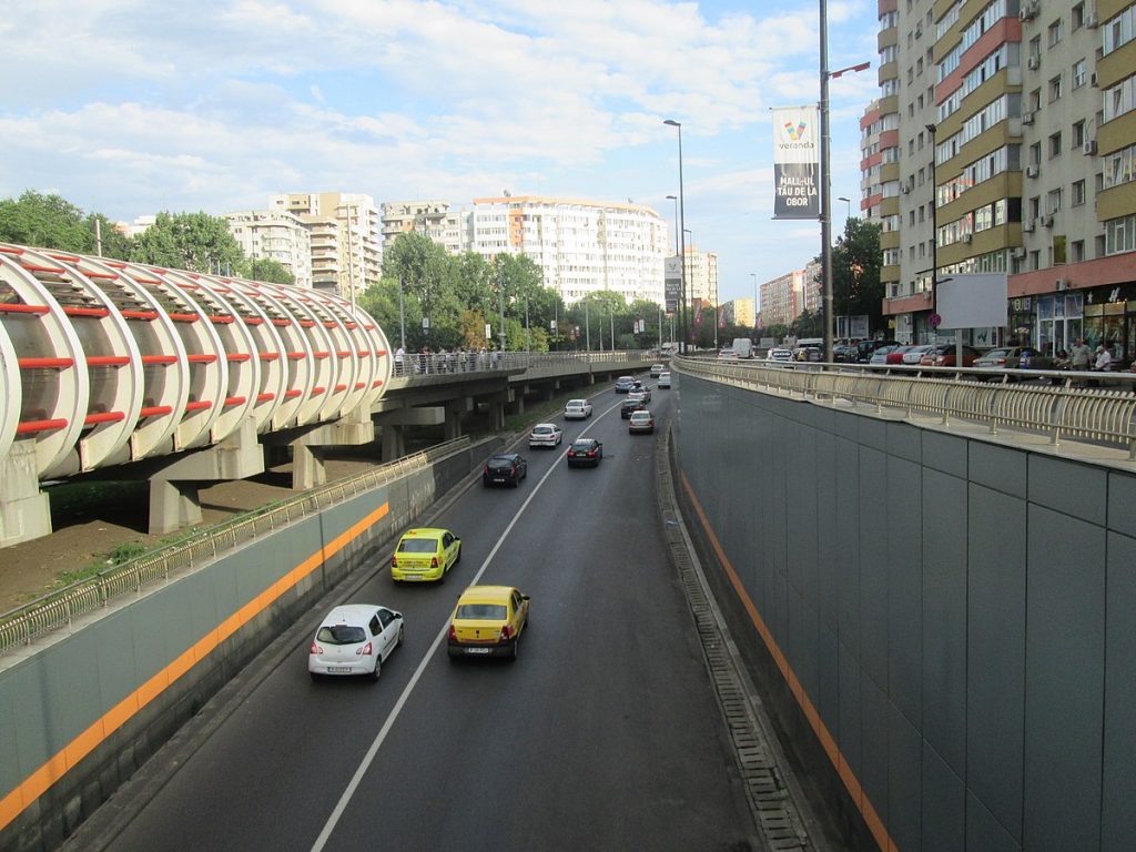 Peste trei sferturi din podurile și pasajele Capitalei sunt în stare de degradare. Directorul Pro Infrastructura: „Dacă nu se face la timp reabilitarea, e posibil să se închidă de tot”