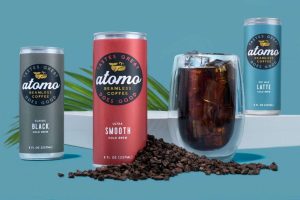 Un startup din Seattle folosește curmale în loc de boabe de cafea. Suntory face o investiție de mai multe milioane de dolari în afacere