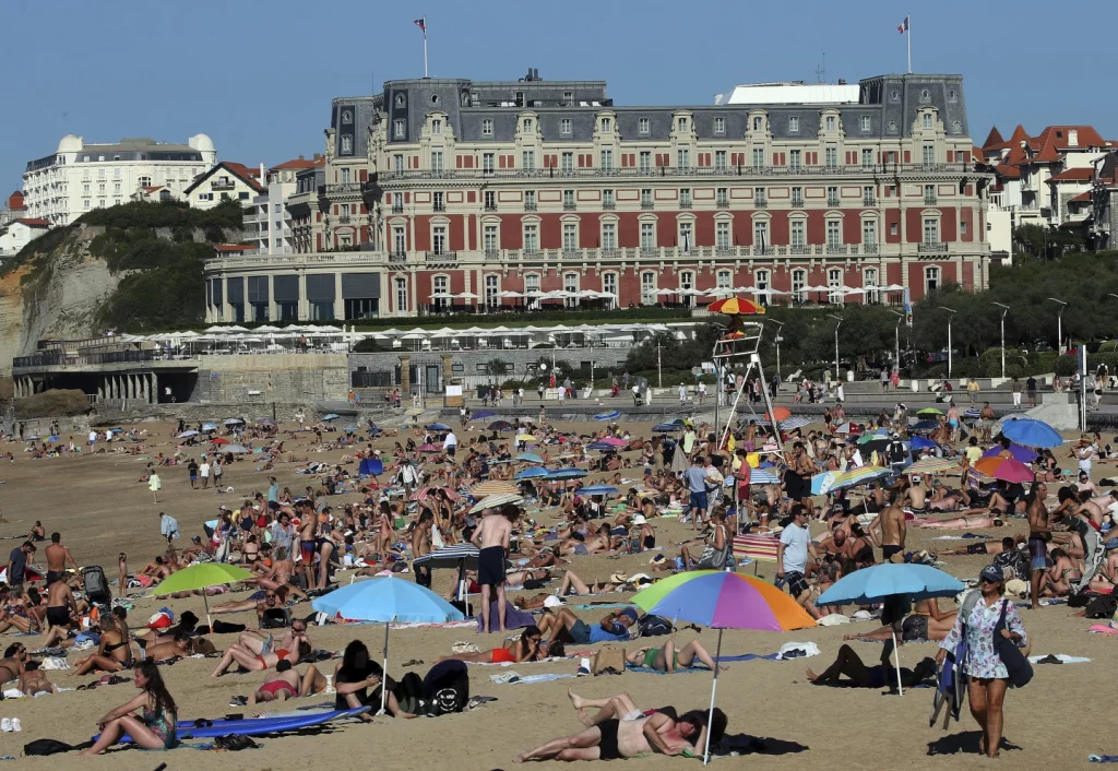 Temperaturile record din octombrie ar putea face din 2023 cel mai călduros an din istorie