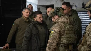 Zelenski spune că liniile de aprovizionare militară ale Rusiei. Luptele continuă pe frontul din Ucraina