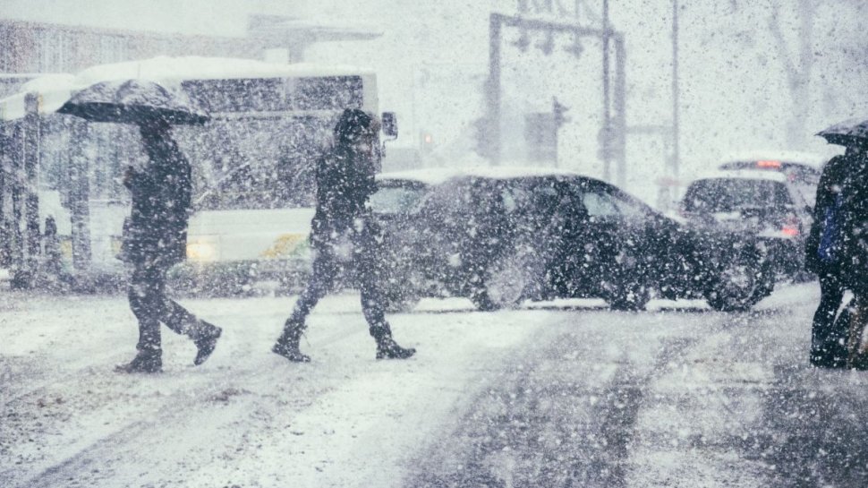 Avertizare meteo de vreme rea în mai multe județe ale țării. Zonele în care va fi cod galben de viscol și ninsori