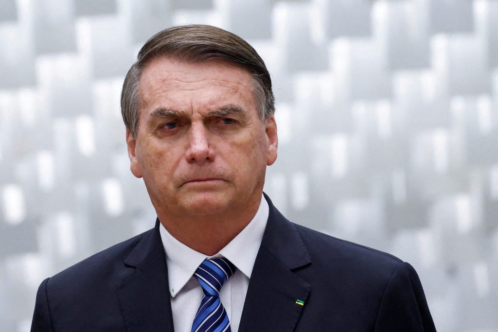 Bolsonaro a susținut că a fost victima persecuției politice de când și-a părăsit mandatul. El spune că acuzațiile împotriva lui sunt o „minciună”