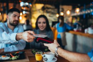 Capul familiei rămâne bărbatul. Concluziile la care a ajuns Gen Z