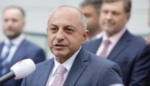 Gabriela Firea și Sebastian Burduja vor conduce campania electorală a medicului Cătălin Cîrstoiu