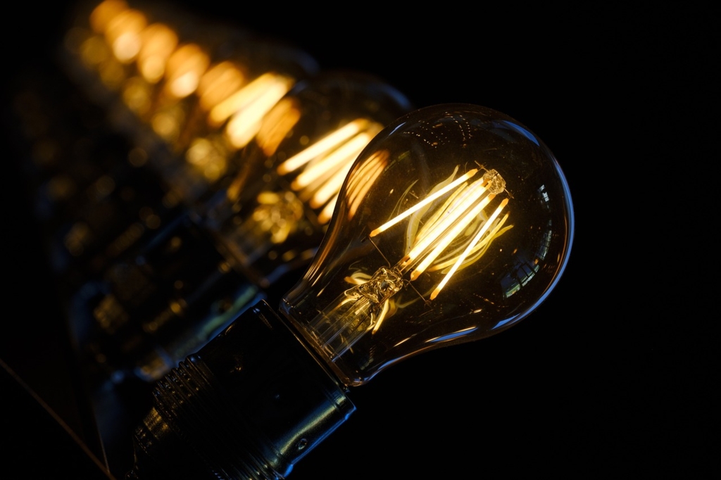 România a înregistrat cel mai mic consum de electricitate din istorie. Care sunt motivele