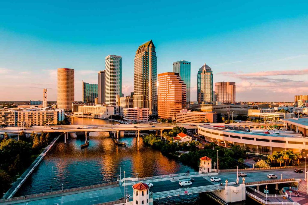 Un bărbat din Florida nu poate ieși la pensie, pentru că nu e cetățean american