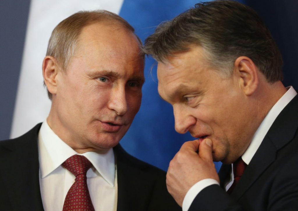 Ungariei i-a fost retras dreptul de a găzdui viitoarea reuniune UE, după întâlnirea cu Putin. Oficialii maghiari au calificat decizia UE drept „puerilă”