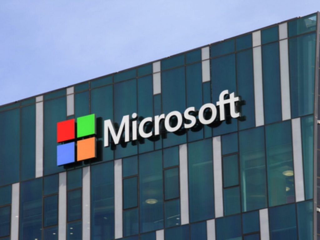 Pana informatică a sistemului Microsoft. Patru zboruri au fost afectate până acum la Bucureşti