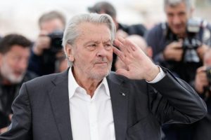 Când va fi înmormântat Alain Delon? Actorul a cerut să nu aibă parte de funeralii naționale