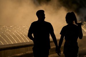 Știi de vreme? ANM emite cod galben de caniculă pentru București. Maxima atinge 37°C