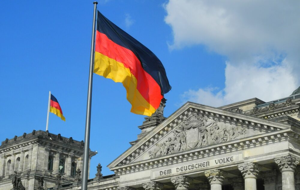 Mai multe țări europene au introdus controale temporare la graniţele lor. Germania o va face de luni/ Ce condiții noi vor fi