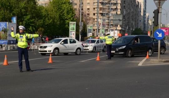 Astăzi sărbătorești Ziua Armatei. Ce restricții ai în Capitală