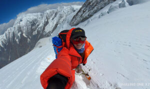 O britanică devine cea mai tânără femeie care escaladează cei mai înalţi 14 munţi din lume. Adriana Brownlee a urcat la 20 de ani pe Everest