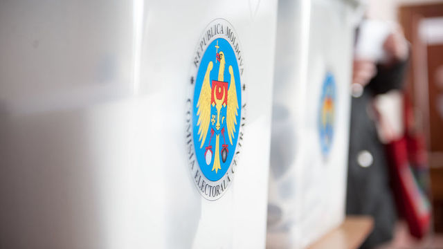 După închiderea urnelor, erau aproape 10 procente în plus contra aderării Republicii Moldova la Uniunea Europeană. Diaspora a înclinat balanța