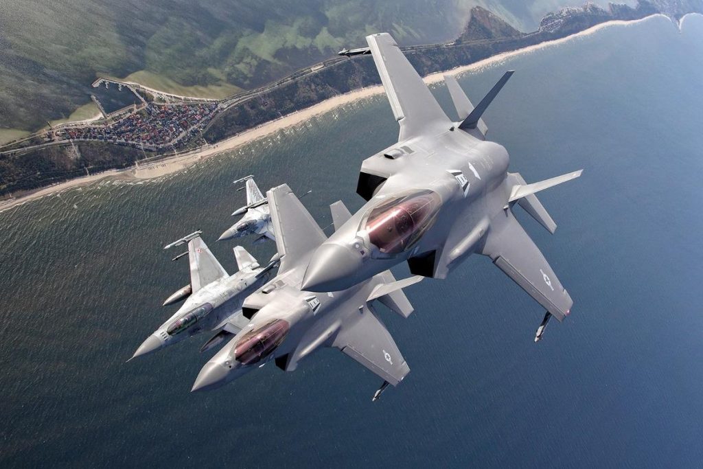 SUA deschid o bază de rachete în Polonia. NATO activează baza Redzikowo