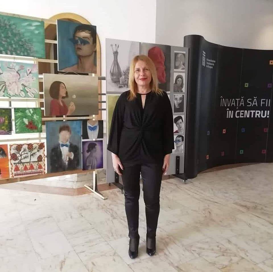 O profesoară din Brașov a câștigat titlul de cea mai rapidă cititoare din lume. Cine este Teodora Voinescu