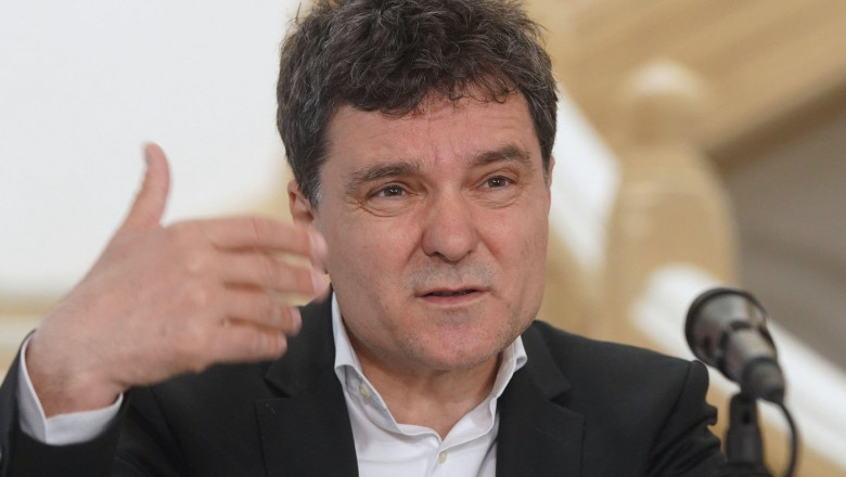 Nicușor Dan spune că a discutat cu partidele despre candidatura sa la președinție. Partidele pro-europene vor candidat unic