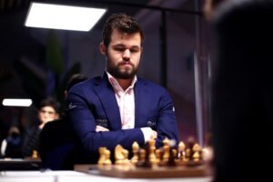 Magnus Carlsen, numărul 1 mondial, părăsește Campionatul Mondial de Șah Rapid din cauza blugilor: „Devenise o chestie de principiu”