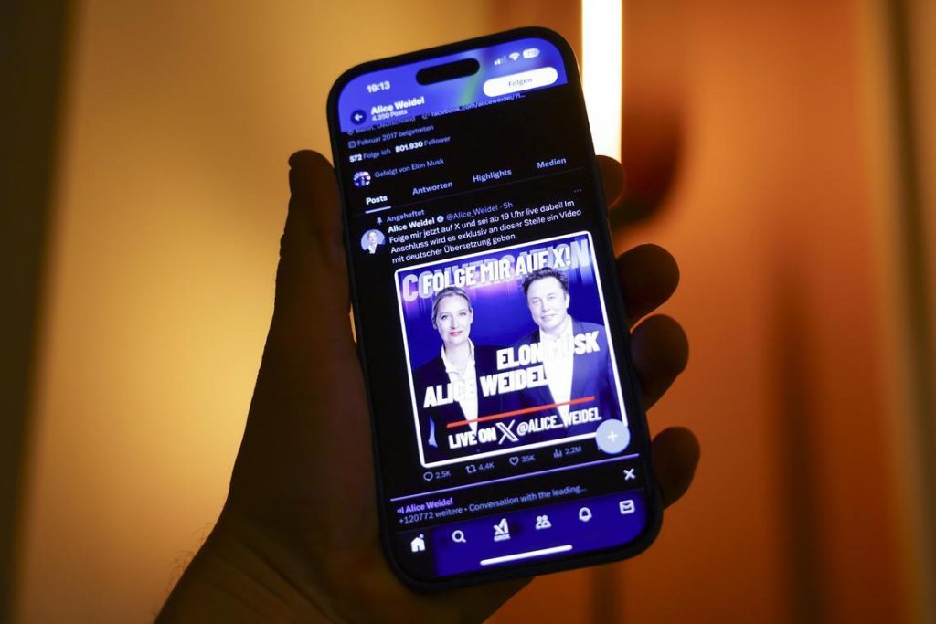 Peste 60 de universități și instituții academice din Germania și Austria au anunțat că nu vor mai utiliza X. „Direcția platformei nu este compatibilă cu valorile de bază”