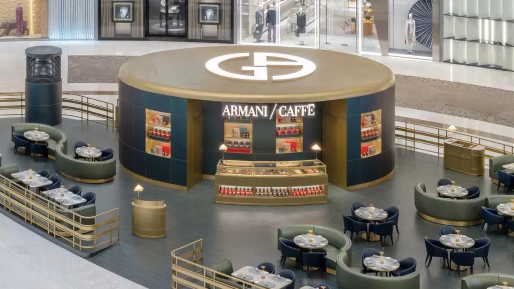 Branduri celebre din industria modei și-au deschis cafenele. Cum arată topul celor mai luxoase locuri în care îți poți bea cafeaua