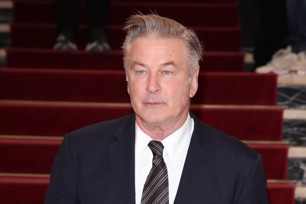 Alec Baldwin dă în judecată procurorii în procesul „Rust”: „Au fost orbiți de dorința lor de a condamna”