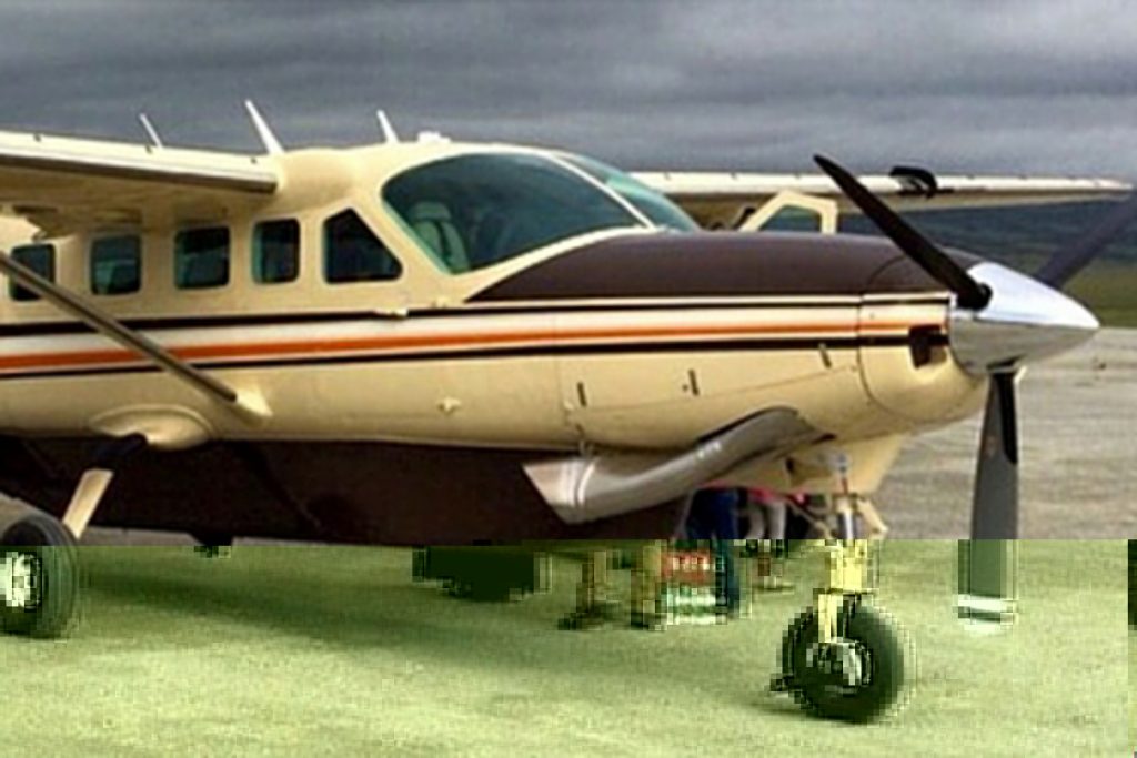 Un avion cu 10 persoane la bord a dispărut în Alaska