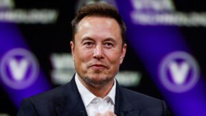 Elon Musk a devenit tată pentru a 14-a oară