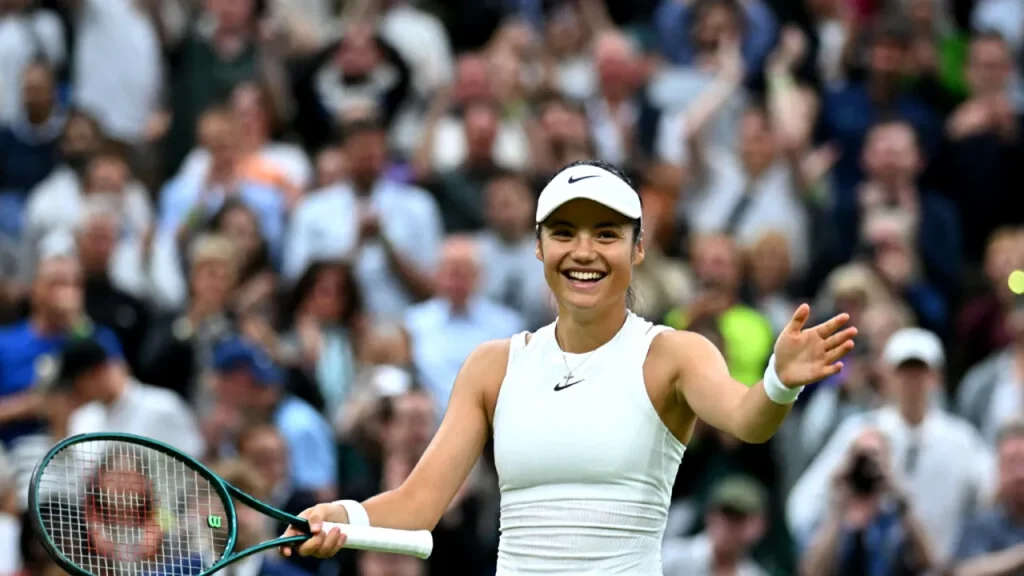 Emma Răducanu s-a calificat în optimi la turneul Miami Open