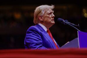 SONDAJ. Peste jumătate dintre europeni îl consideră pe Trump un „dușman al Europei”. Ce părere au românii despre Președintele SUA