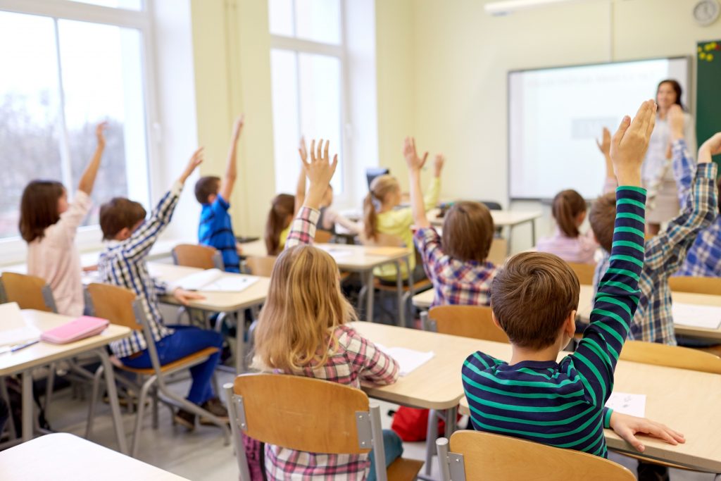 Ministerul Educației a stabilit regulile pentru înscrierea în învățământul primar pentru anul şcolar 2025 – 2026