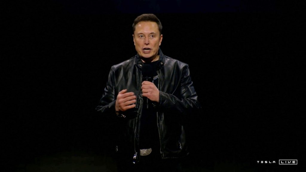 Elon Musk tranformă Tesla în serviciu de taxi. Compania a pierdut 20% din veniturile auto față de 2023