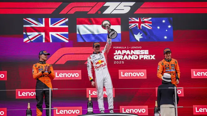 Max Verstappen câștigă la limită Marele Premiu al Japoniei. Cum a fost cursa pentru Norris și Piastri
