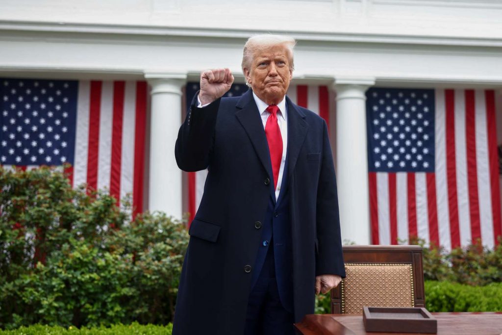 În ce investești în era tarifelor lui Trump pentru a evita pierderile? Adrian Negrescu: „Titlurile de stat rămân în prim-plan pentru cei care vor să câștige pe termen scurt”